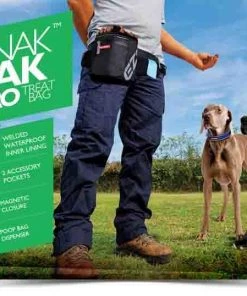 EzyDog SNAKPAK PRO TREAT BAG Three Blue Dogs