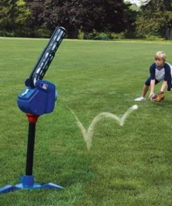 FRANKLIN MLB® SUPER STAR BATTER AND FIELDER MULTI-FUNCTION 4-IN-1 PITCHING MACHINE