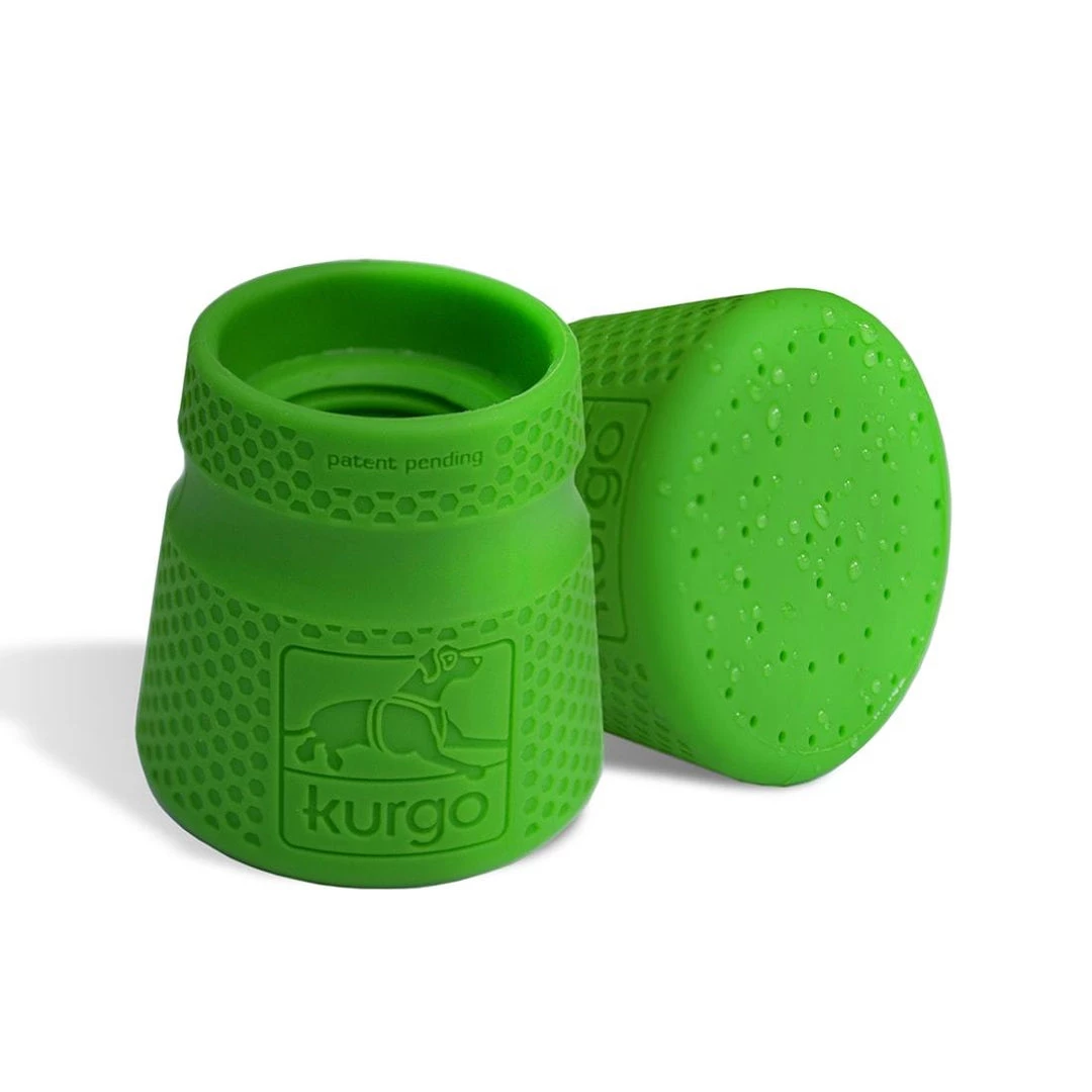 Three Blue Dogs KURGO MUD DOG TRAVEL SHOWER 2 Three Blue Dogs KURGO MUD DOG TRAVEL SHOWER