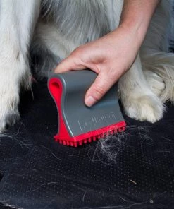 KURGO SHED SWEEPER - DOG HAIR REMOVER Three Blue Dogs 6 KURGO SHED SWEEPER - DOG HAIR REMOVER Three Blue Dogs