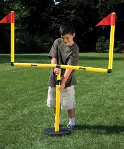 Team Sports FRANKLIN YOUTH FOOTBALL GOAL POST, BALL AND TEE 5 Team Sports FRANKLIN YOUTH FOOTBALL GOAL POST, BALL AND TEE